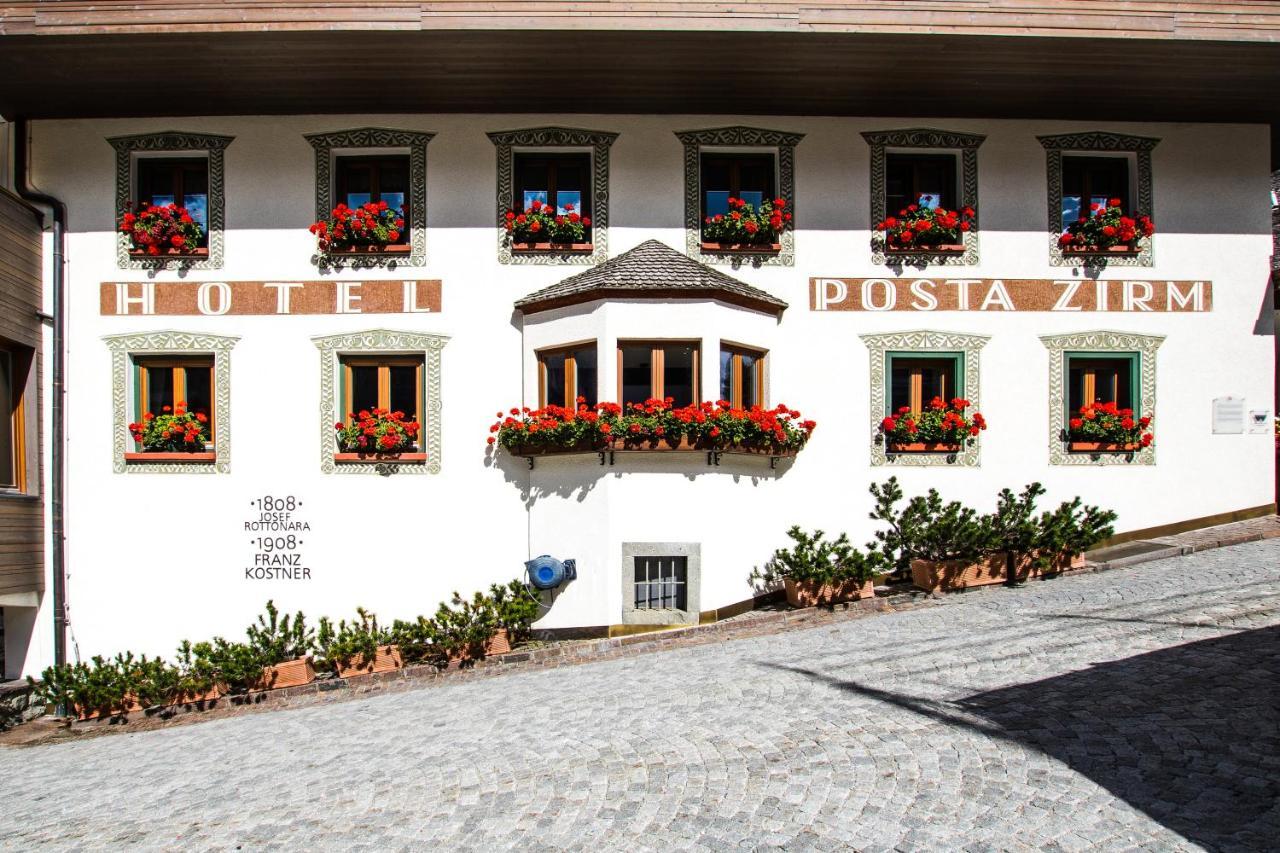 Posta Zirm Hotel Corvara In Badia Extérieur photo