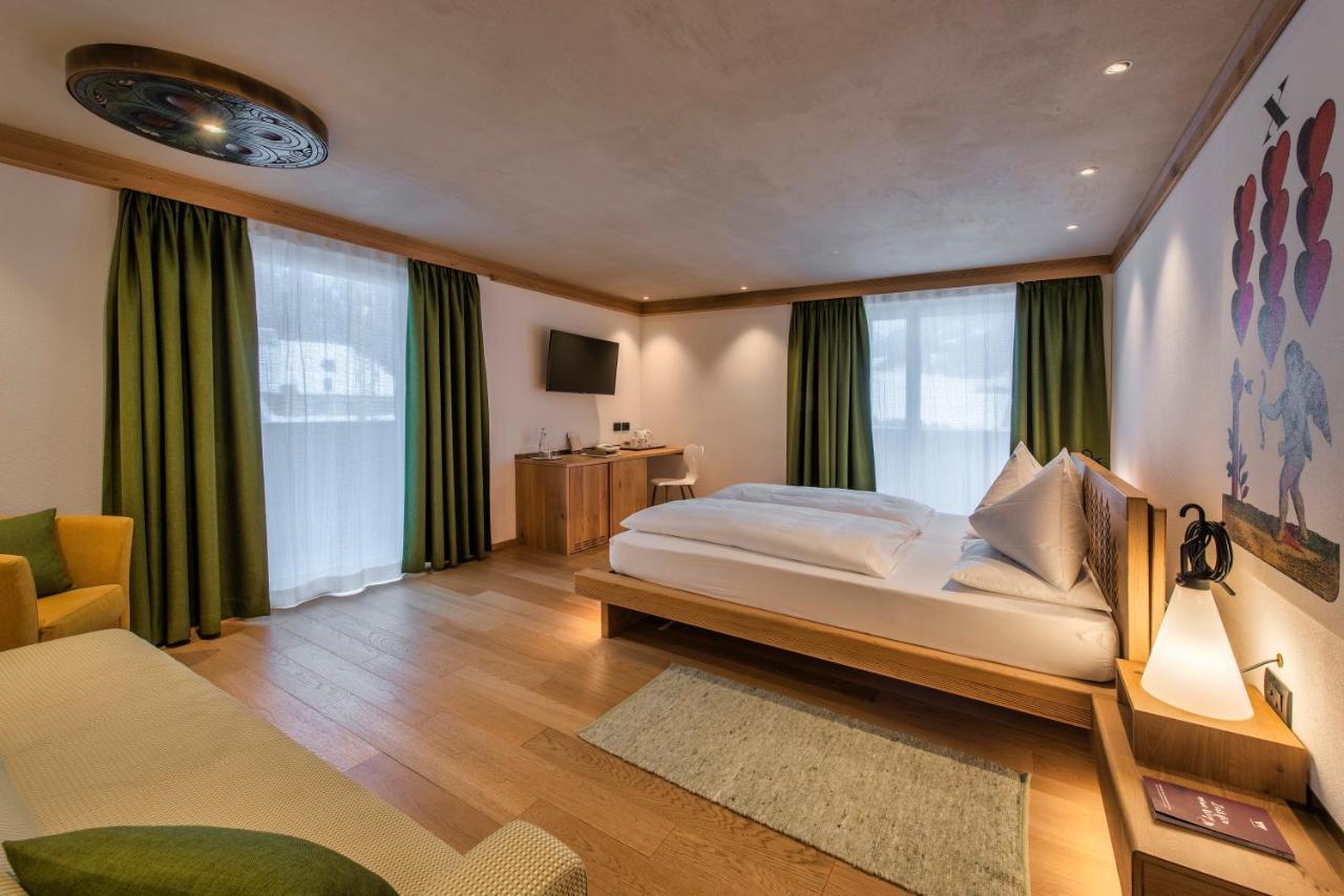 Posta Zirm Hotel Corvara In Badia Extérieur photo