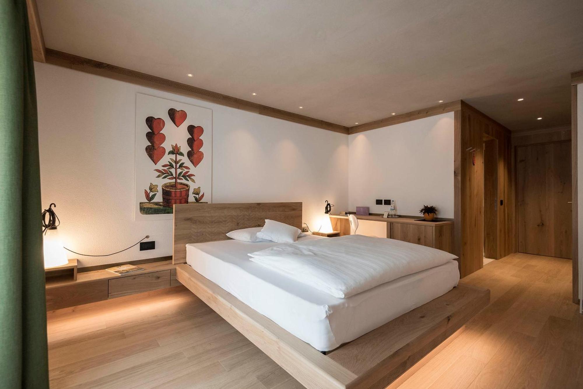 Posta Zirm Hotel Corvara In Badia Extérieur photo