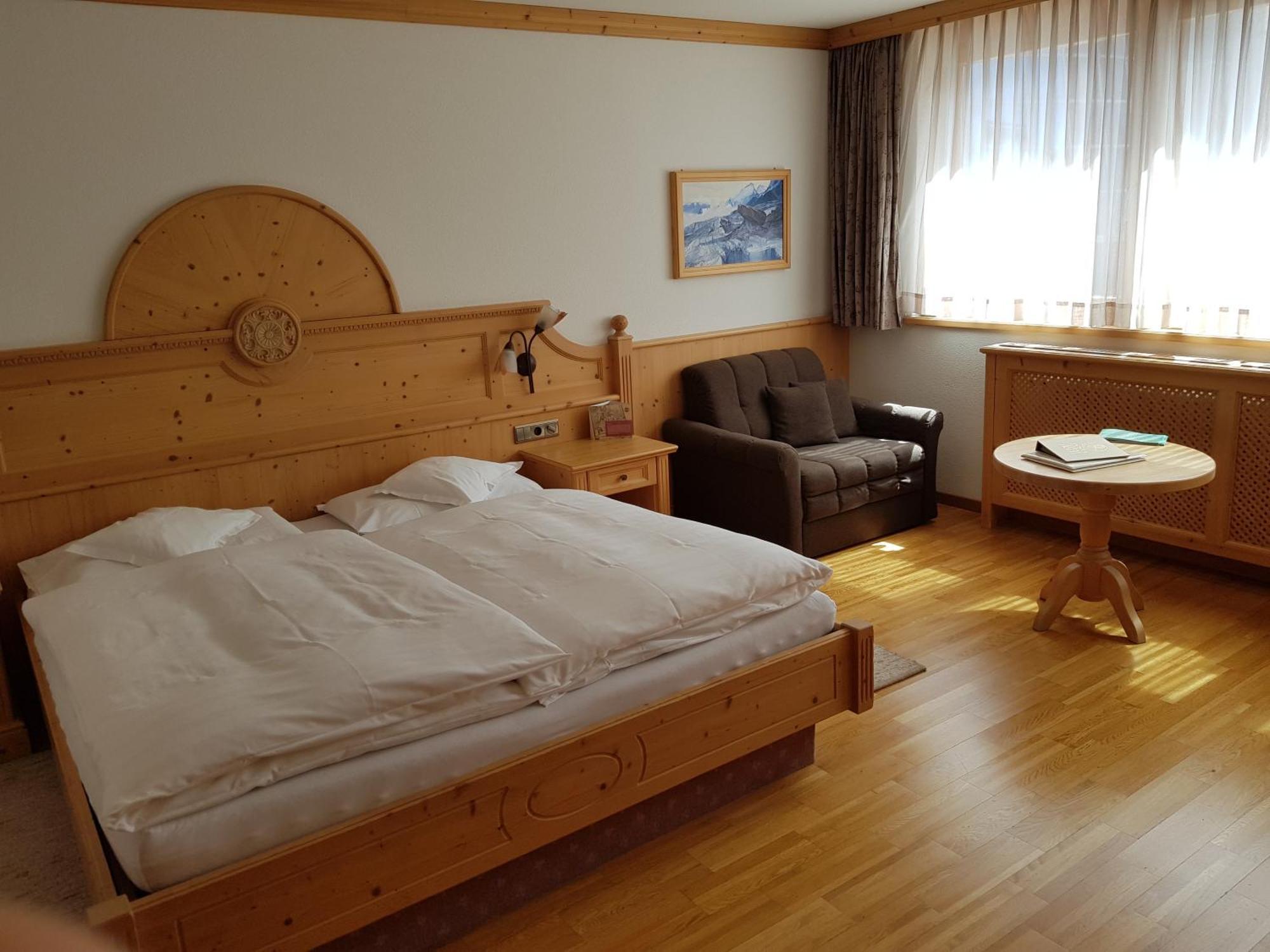 Posta Zirm Hotel Corvara In Badia Extérieur photo