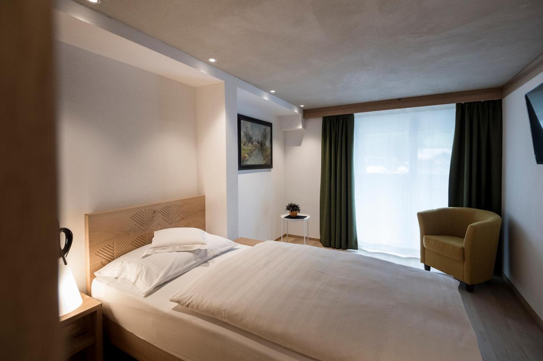 Posta Zirm Hotel Corvara In Badia Extérieur photo
