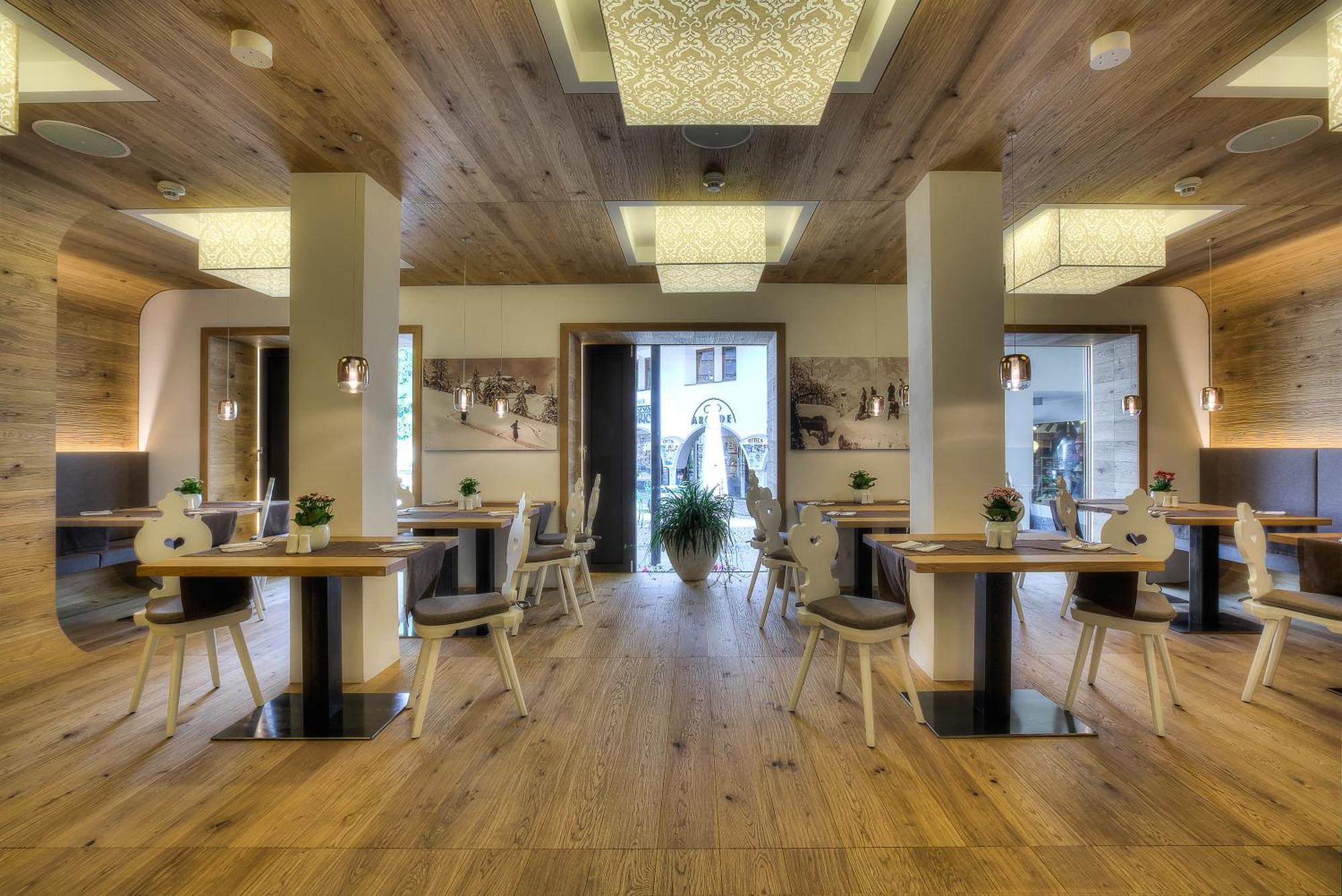 Posta Zirm Hotel Corvara In Badia Extérieur photo